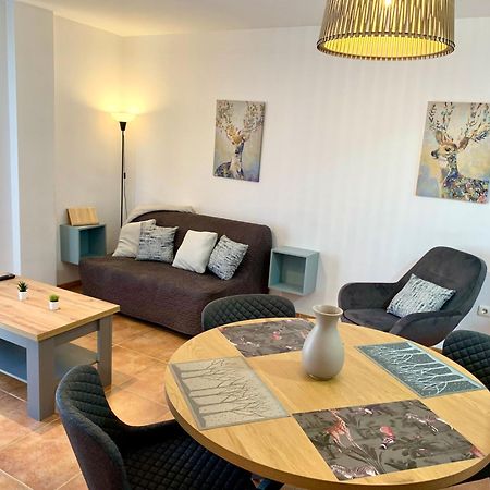 Apartamento Clavero 1 ネルハ エクステリア 写真